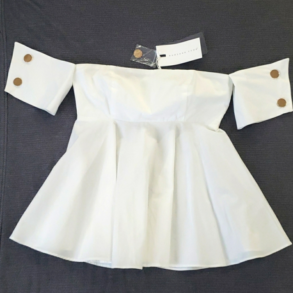 NWT endless rose White Top